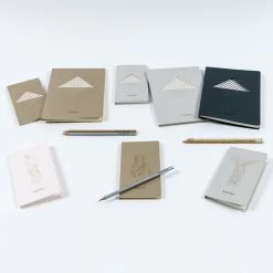 Cahier A5 Noir - Louvre Pyramide -Décoration Soldes 50630 xl