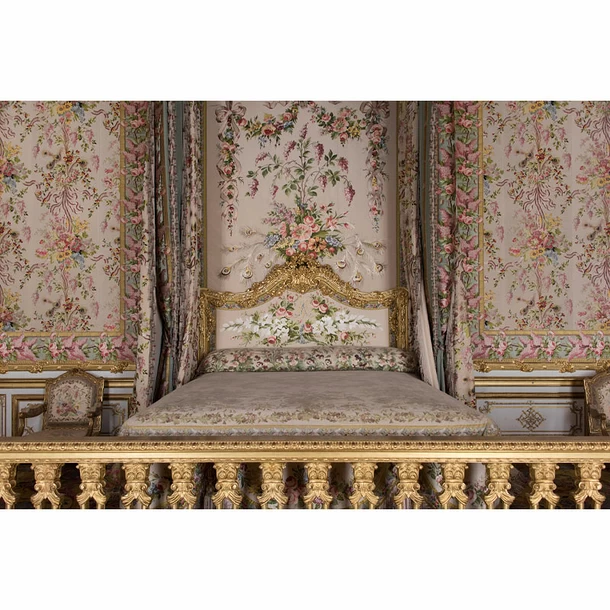 Collier Monogramme Marie-Antoinette - Les Néréides Paris 5 Collier Monogramme Marie-Antoinette - Les Néréides Paris – Image 3