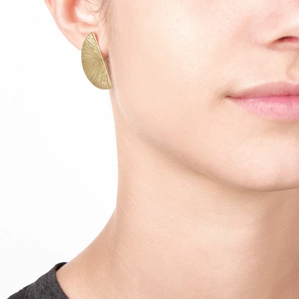 Petites Boucles D'oreilles Rivoli - Medecine Douce 4 Petites Boucles D'oreilles Rivoli - Medecine Douce – Image 2