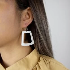 Boucles D'oreilles Trapèze En Nacre Blanche - L'Indochineur -Décoration Soldes 87388 xl